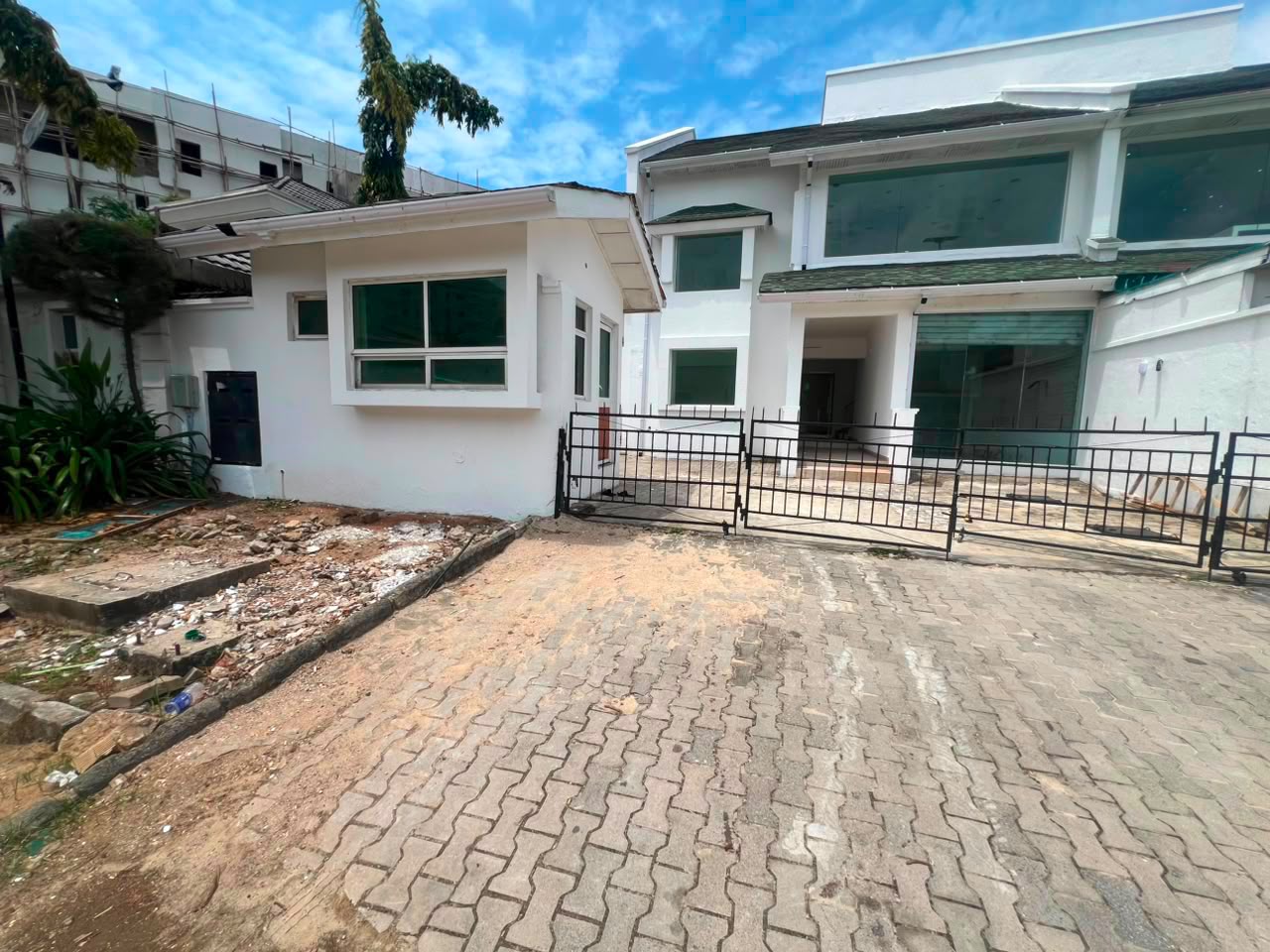Commercial Semi Detached Building with Penthouse for Rent in Lekki Phase 1, Lagos