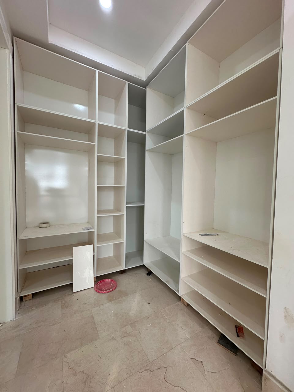 Luxury 1-Bedroom Apartment for Rent in Old Ikoyi, Lagos - 11