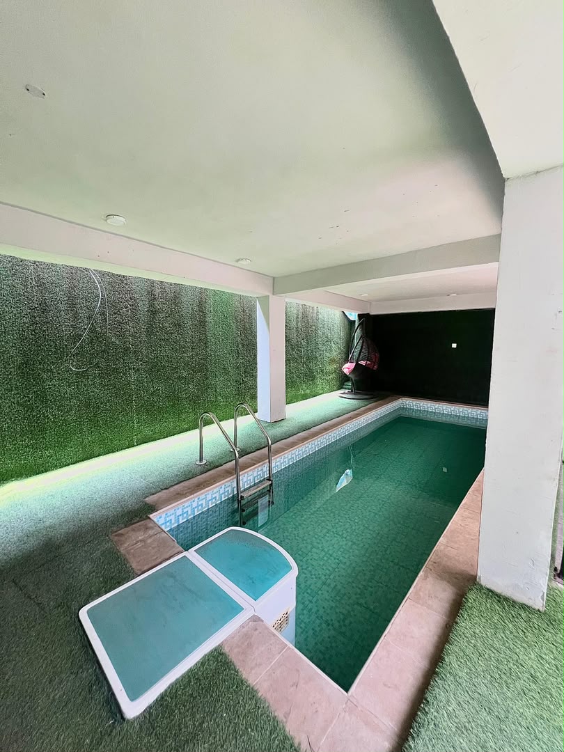 Furnished 3-Bedroom Apartment with Boys' Quarters for Rent in Ikoyi, Lagos - 16