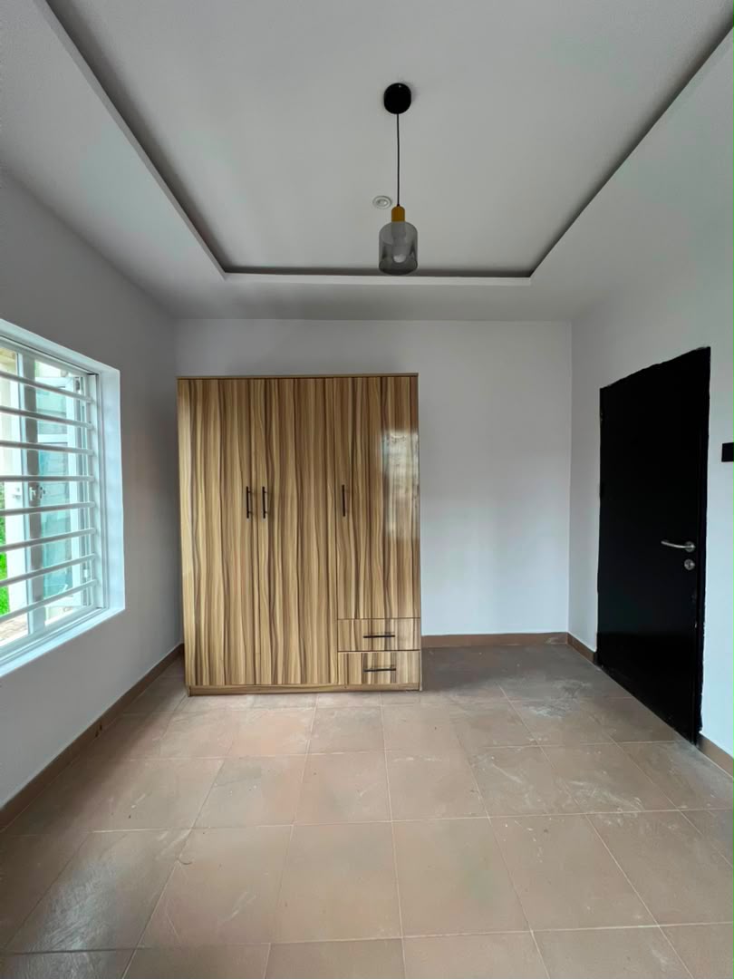 4 Bedroom Duplex for Rent in Abraham Adesanya, Ajah - 9
