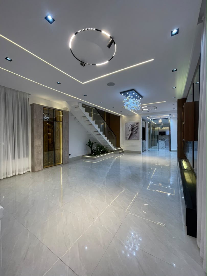 Luxury 5 Bedroom Fully Detached Duplex for Sale in Chevron Toll Gate, Lekki, Lagos